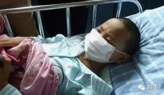 男孩因名牌兒童床甲醛超標(biāo)，患血癌！環(huán)保家具不等于零甲醛